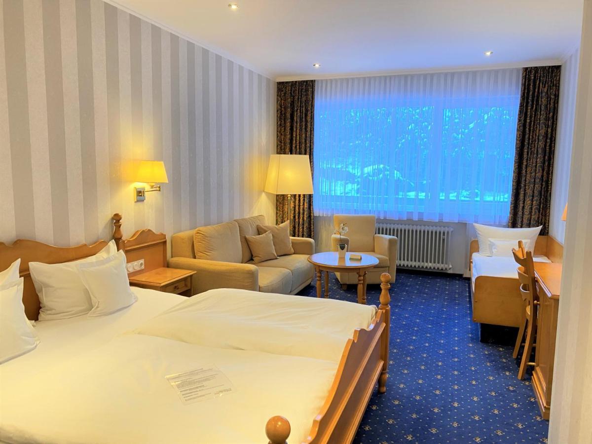 Hotel Garni Fuerst Von Waldeck فيلنغن المظهر الخارجي الصورة