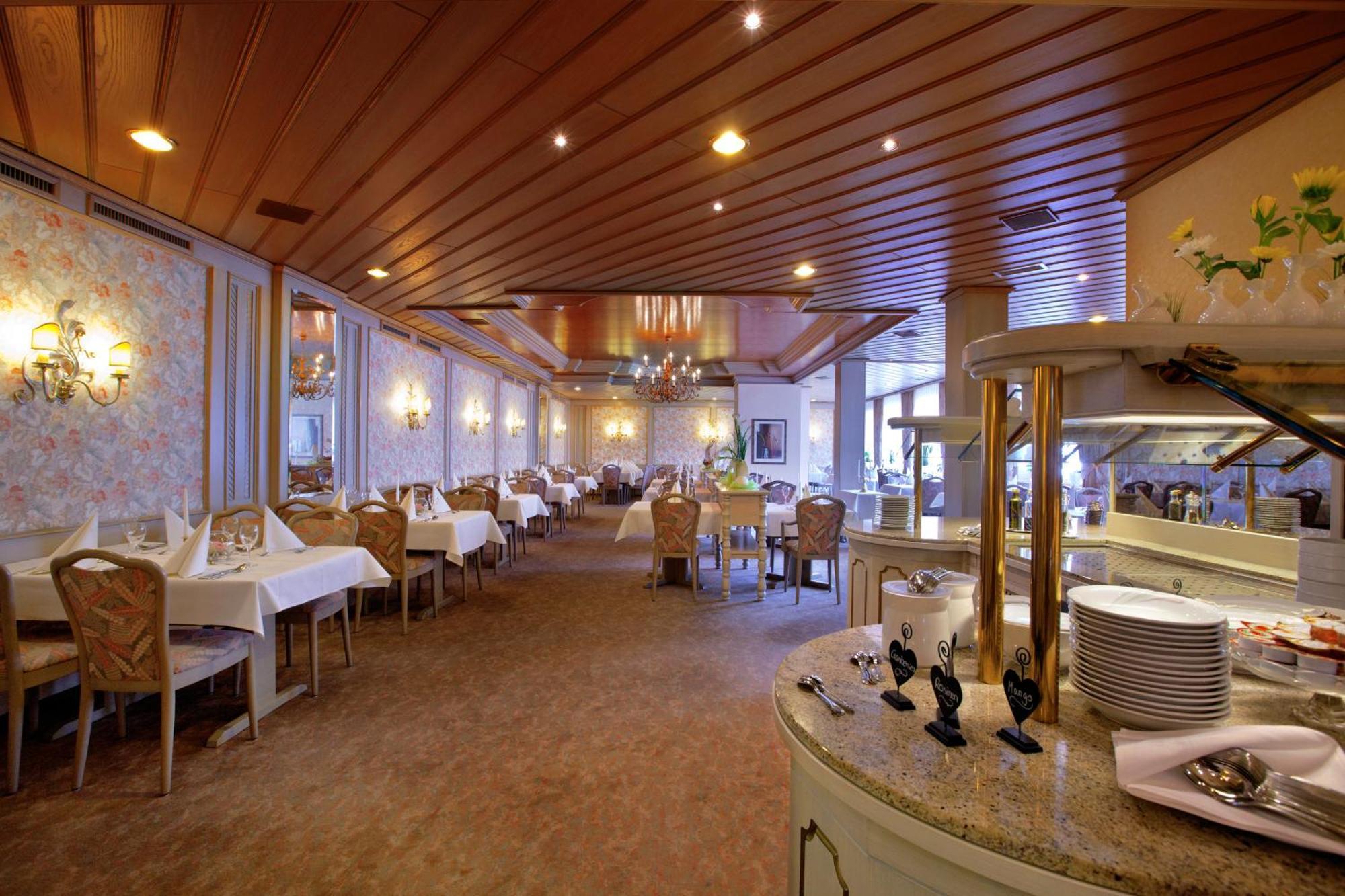 Hotel Garni Fuerst Von Waldeck فيلنغن المظهر الخارجي الصورة